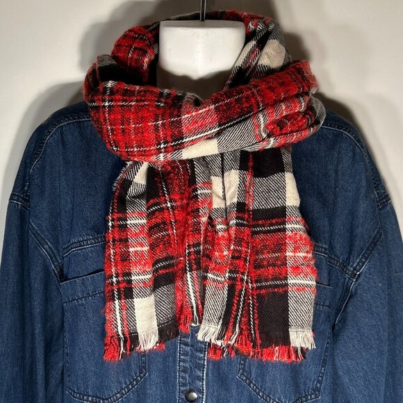 BCBGeneration Oversized Scarf Red Black Old $ Preppy Staple Academia Heritage - Picture 1 of 7